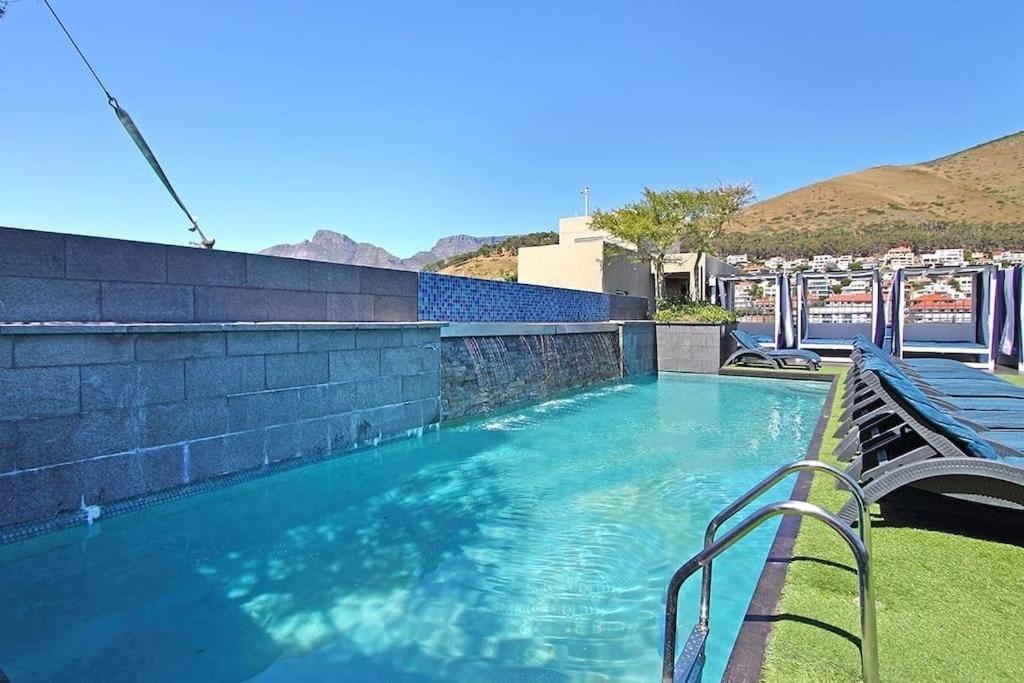 Cape Royale I Whosting Apartment เคปทาวน์ ภายนอก รูปภาพ