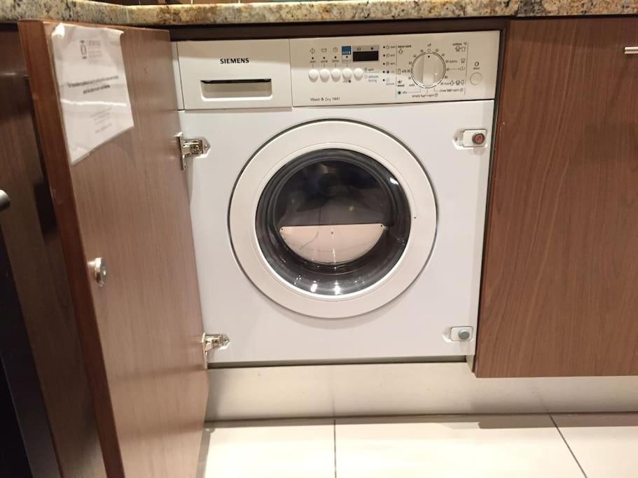 Cape Royale I Whosting Apartment เคปทาวน์ ภายนอก รูปภาพ