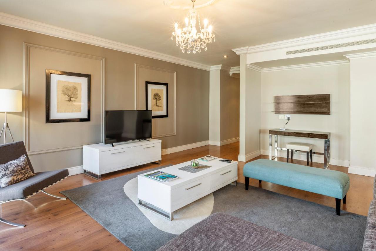 Cape Royale I Whosting Apartment เคปทาวน์ ภายนอก รูปภาพ