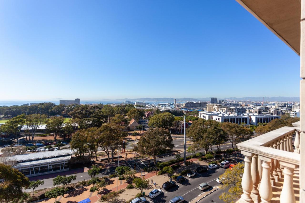 Cape Royale I Whosting Apartment เคปทาวน์ ภายนอก รูปภาพ