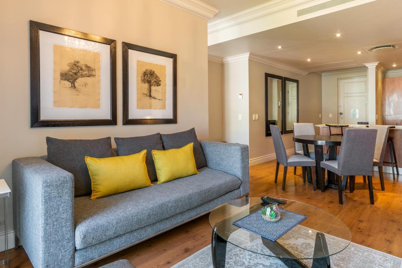 Cape Royale I Whosting Apartment เคปทาวน์ ภายนอก รูปภาพ