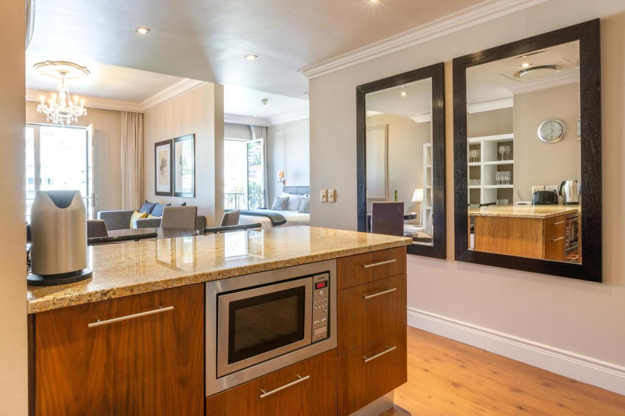 Cape Royale I Whosting Apartment เคปทาวน์ ภายนอก รูปภาพ