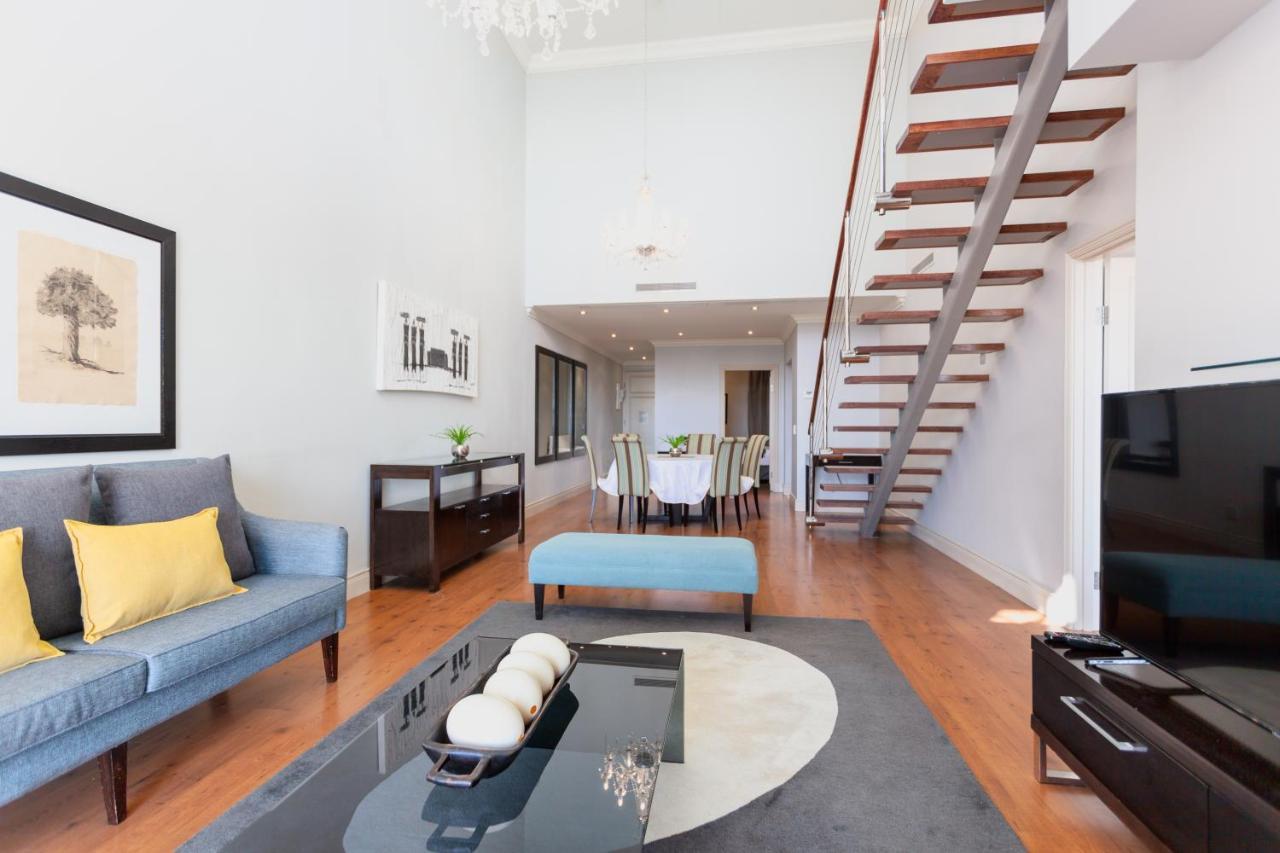 Cape Royale I Whosting Apartment เคปทาวน์ ภายนอก รูปภาพ