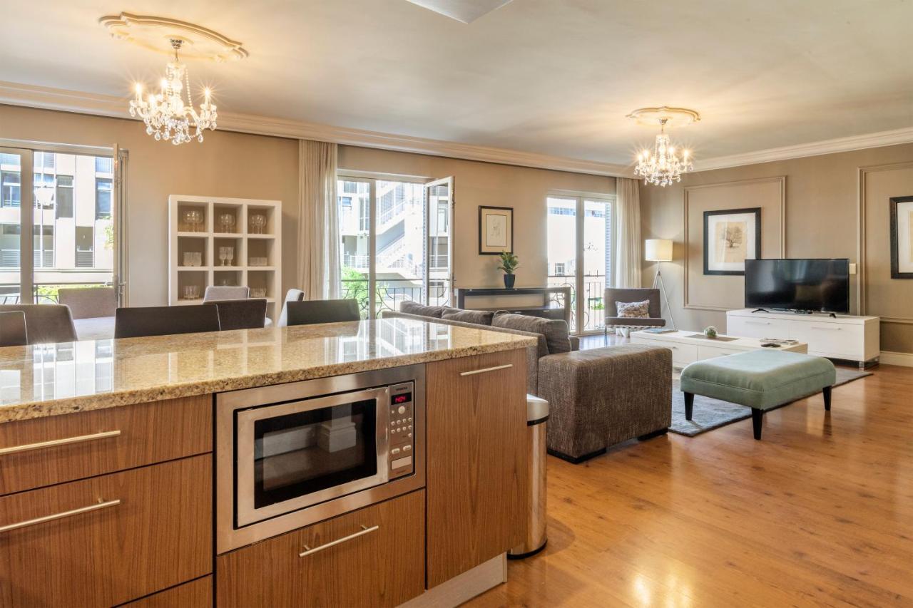 Cape Royale I Whosting Apartment เคปทาวน์ ภายนอก รูปภาพ